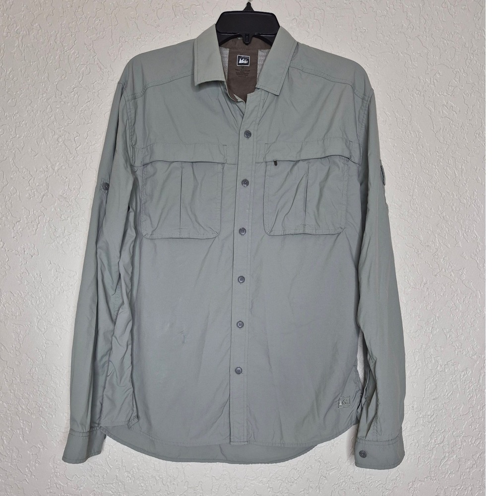 REI Sahara Mens Medium Sage Green Long Sleeve Hiking Fishing Vented Shirt